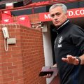 jose mourinho - manchester united soyunma odası çıkışında